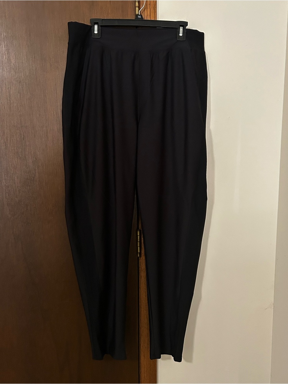 Old navy Woman’s tall Black Stretch Tapered Dress Pants